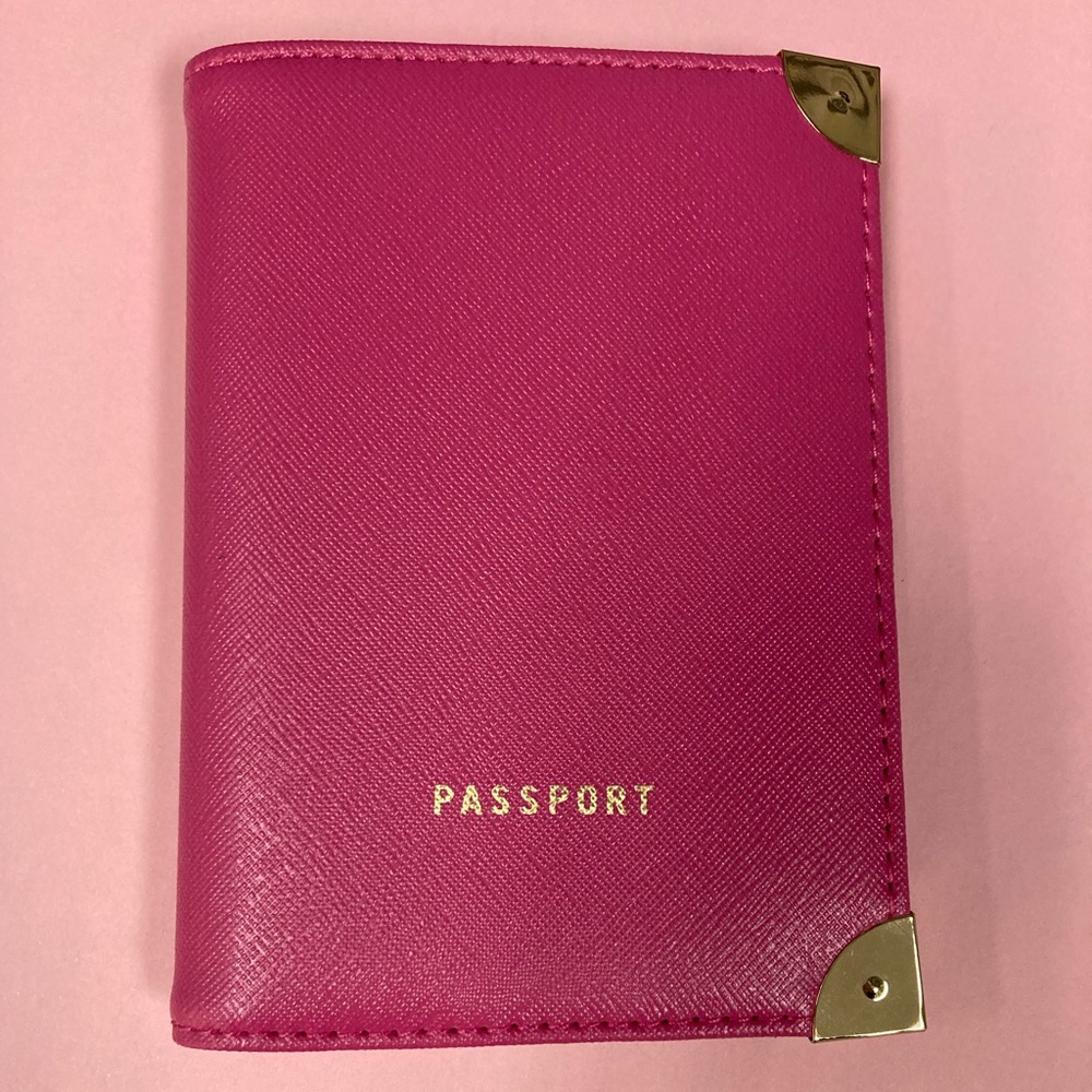 Aldo Passport Cover ✨